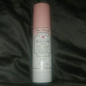 Too Faced setting spray